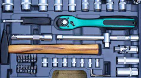 ChoosingtheRightHardwareandTools