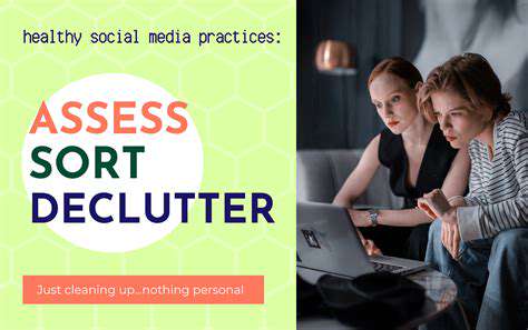 DeclutteringSocialMediaandOnlineSubscriptions:CuratingYourOnlinePresence