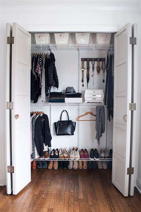 Guide to Decluttering Your Closet